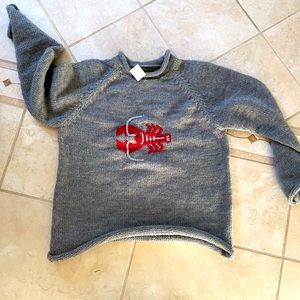 Alpaca wool sweater. Grey with red lobstah